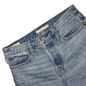 Levis Womens Premium Blue Wedgie Straight Button Fly Med Wash Jeans Size 28